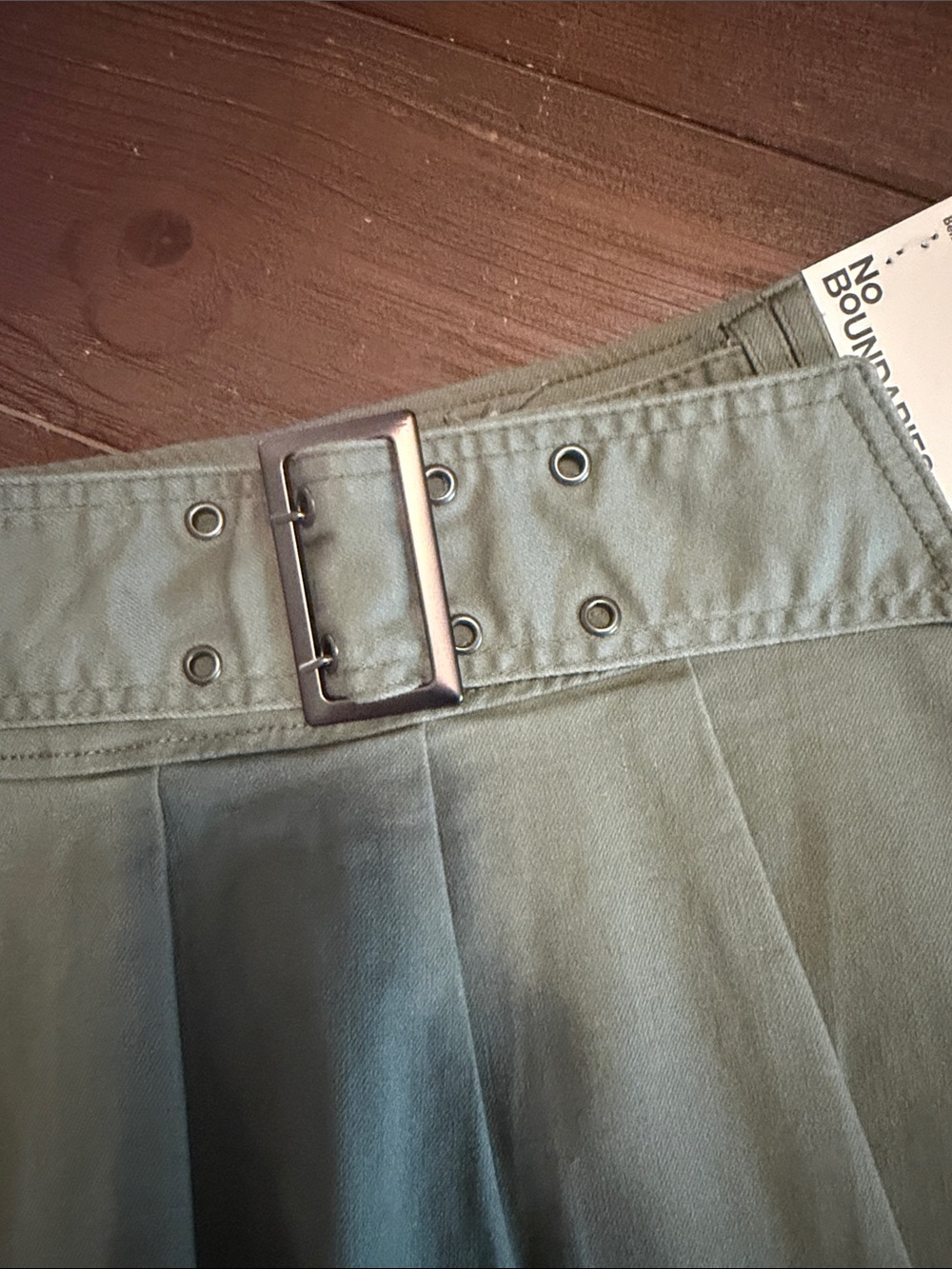 No Boundaries Olive Green Pleated Mini Skirt with Belt - Picture 3 of 5